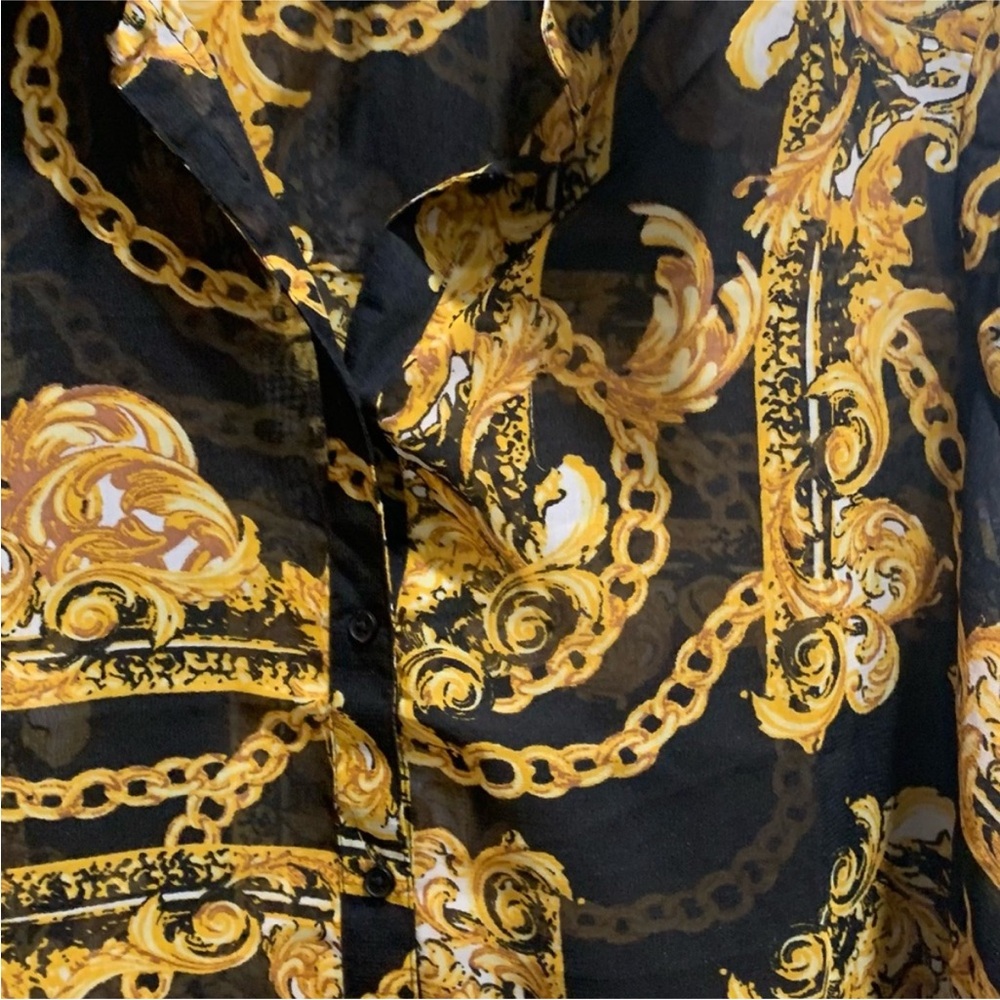 Black and Gold Chain Print Shirt Dress size M
Coverups tunic - Picture 3 of 7